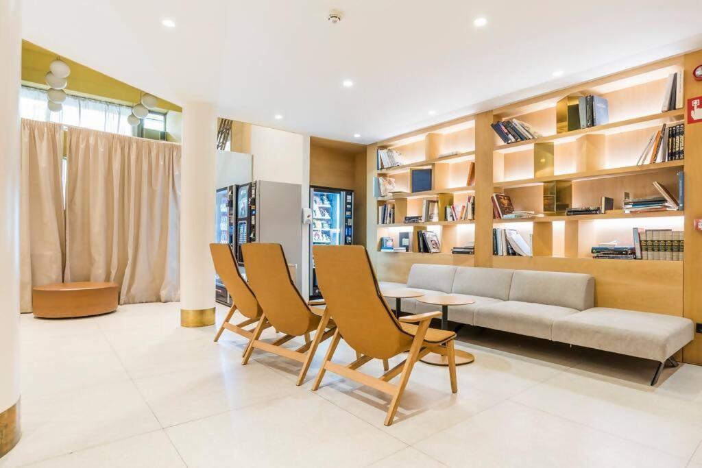 New Apt In The Heart Of Madrid Bagian luar foto